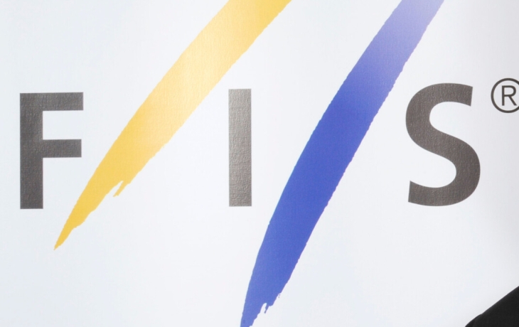 Вайцеховская заявила, что в вопросе допуска к турнирам FIS от российской стороны ничего не зависит