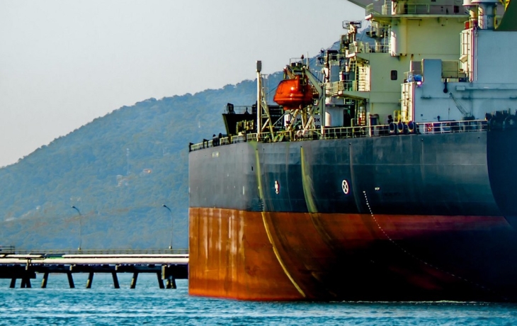 Танкер с тысячами тонн мазута тонет в Ленобласти: детали, есть ли разлив Танкер с тысячами тонн мазута тонет в Ленобласти: детали, есть ли разлив