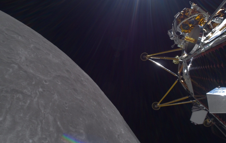 Модуль «Афина» упал при посадке на Луну, но луноход и часть приборов работают Модуль «Афина» упал при посадке на Луну, но луноход и часть приборов работают