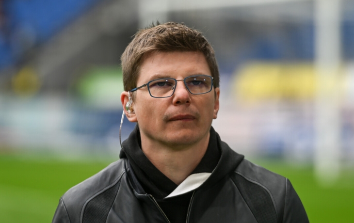Аршавин: «Многие молодые футболисты рвутся отдать мяч вратарю, а нас учили этого не делать»