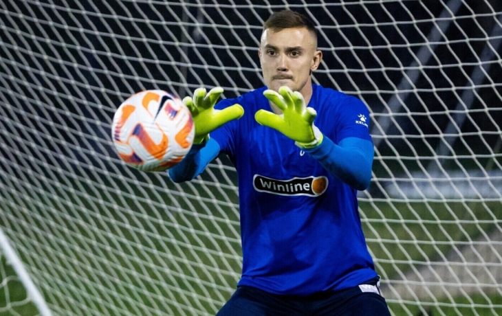 Вратарь &laquo;Зенита&raquo; Латышонок после матча с ЦСКА назвал одноклубника Дугласа Сантоса профессором