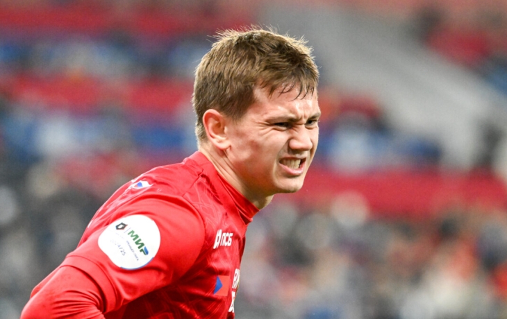 Дмитрий Кузнецов назвал Облякова лучшим футболистом ЦСКА в 2024 году Дмитрий Кузнецов назвал Облякова лучшим футболистом ЦСКА в 2024 году