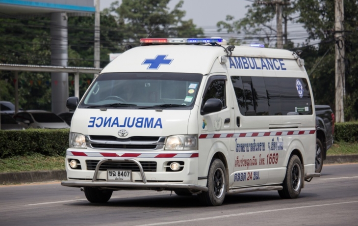 Железная балка насквозь пробила россиянке ногу в Таиланде