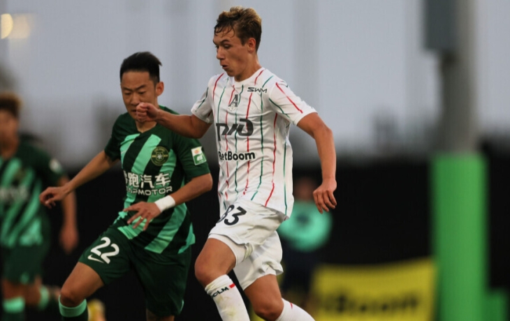 &laquo;Как только &laquo;Локомотив&raquo; вернется со сборов, мы продолжим работу над контрактом Батракова&raquo; &mdash; агент Кузьмичев