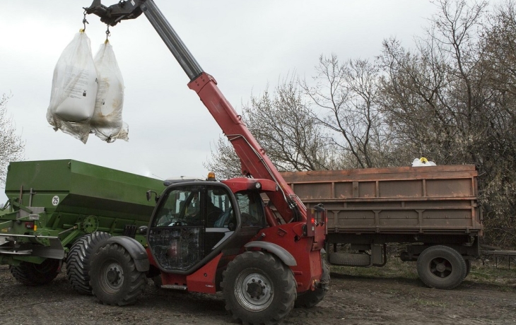 В ЕС призвали повысить пошлины на российские удобрения