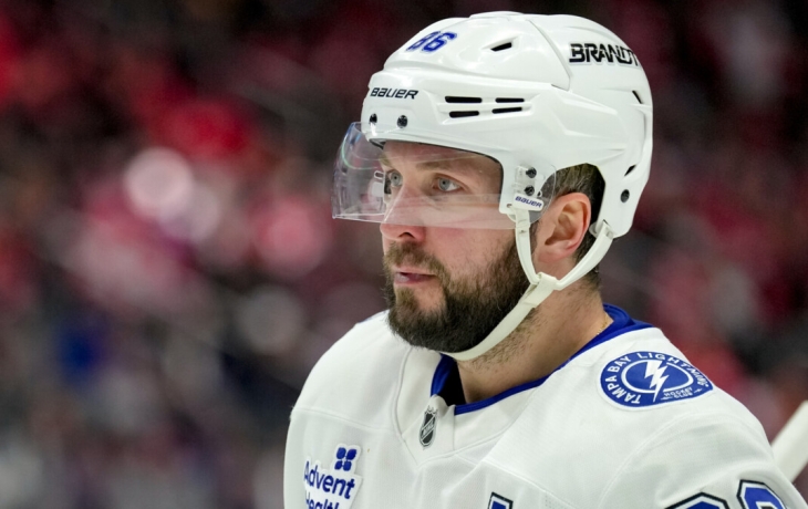 Форвард &laquo;Тампы&raquo; Кучеров признан третьей звездой дня в НХЛ