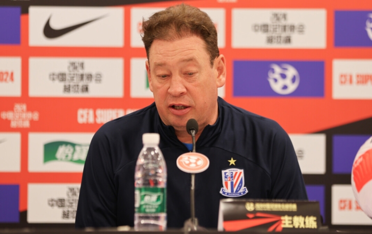 Слуцкий ответил на вопрос о продлении контракта с &laquo;Шанхай Шэньхуа&raquo;