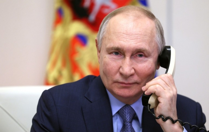 В Белом доме раскрыли, когда начались переговоры Путина и Трампа