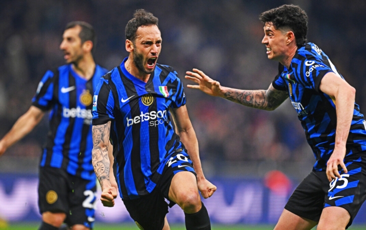 «Интер» обыграл «Монцу» в матче чемпионата Италии, уступая 0:2 «Интер» обыграл «Монцу» в матче чемпионата Италии, уступая 0:2