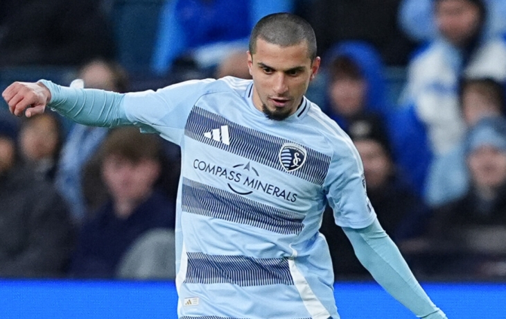 &laquo;Канзас‑Сити&raquo; впервые победил в сезоне MLS, Сулейманов вышел в стартовом составе