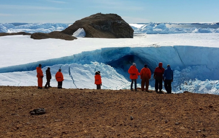 Ученые сделали тревожное открытие в Антарктиде: что об этом известно