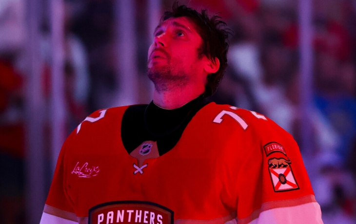 Россиянин Бобровский признан первой звездой дня в НХЛ