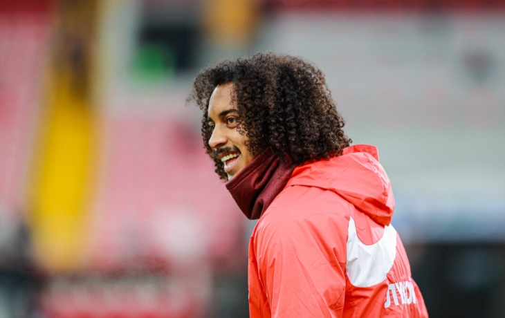 Бывший футболист «Спартака» Тавареш подписал контракт с португальским АВС Бывший футболист «Спартака» Тавареш подписал контракт с португальским АВС