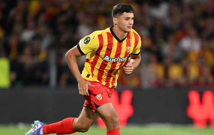 Хусанов перешел в &laquo;Манчестер Сити&raquo; &mdash; Романо