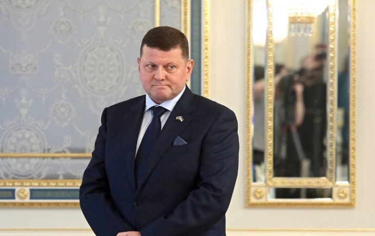 Депутат Рады назвал Залужного таким же тупым, как Зеленский Депутат Рады назвал Залужного таким же тупым, как Зеленский