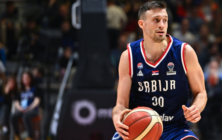 «Аврамович хорошо выступает за сборную Сербии. Болеем за них и, скрестив пальцы, ждем здоровыми наших сборников» — вице‑президент ЦСКА «Аврамович хорошо выступает за сборную Сербии. Болеем за них и, скрестив пальцы, ждем здоровыми наших сборников» — вице‑президент ЦСКА