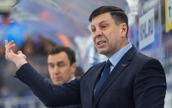 Тренер &laquo;Лады&raquo; Зубов &mdash; о поражении от &laquo;Спартака&raquo;: &laquo;Пропускаем голы в начале, после этого пацанам тяжело входить в игру&raquo;