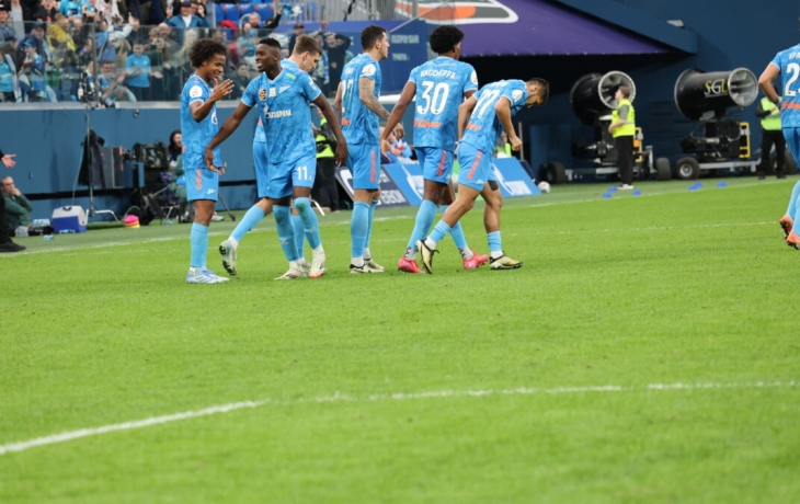 Черчесов: «Зенит» в матче с «Краснодаром» был лучше подготовлен и психологически сильнее. Гонка за чемпионство продолжается» Черчесов: «Зенит» в матче с «Краснодаром» был лучше подготовлен и психологически сильнее. Гонка за чемпионство продолжается»