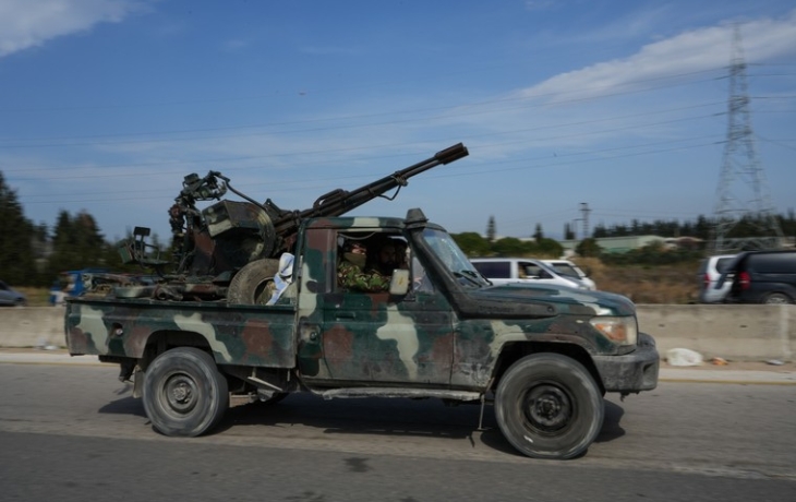 В пригороде сирийской Латакии идут ожесточенные бои В пригороде сирийской Латакии идут ожесточенные бои