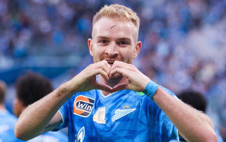 «Зенит» обыгрывает «Краснодар» после первого тайма матча 24‑го тура МИР РПЛ «Зенит» обыгрывает «Краснодар» после первого тайма матча 24‑го тура МИР РПЛ