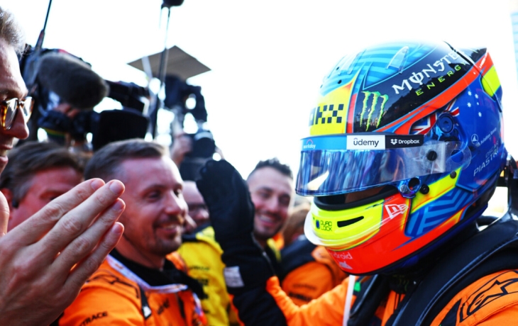 Пиастри показал лучшее время в заключительной практике на домашнем Гран‑при Австралии Пиастри показал лучшее время в заключительной практике на домашнем Гран‑при Австралии