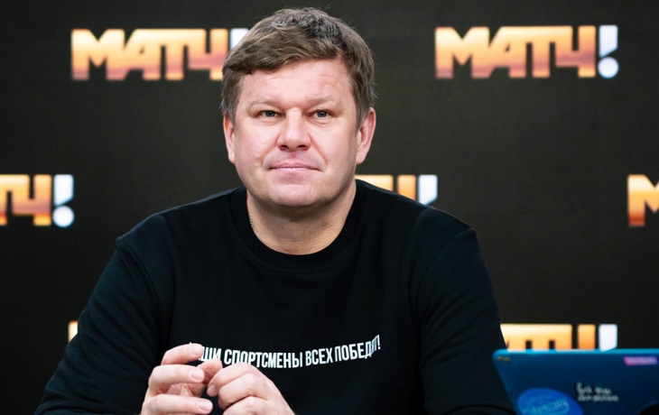 «Этот заплыв и финиш можно пересматривать бесконечно». Губерниев — о победе россиян в смешанной комбинированной эстафете «Этот заплыв и финиш можно пересматривать бесконечно». Губерниев — о победе россиян в смешанной комбинированной эстафете