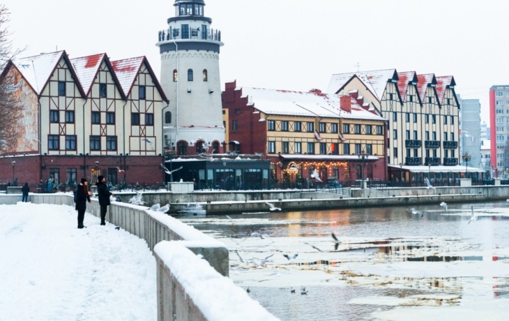 Почему Калининград так называется и принадлежит России, а не Литве