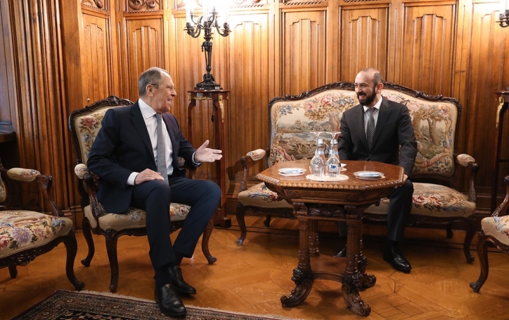 Захарова заявила об откровенном разговоре Лаврова и Мирзояна Захарова заявила об откровенном разговоре Лаврова и Мирзояна