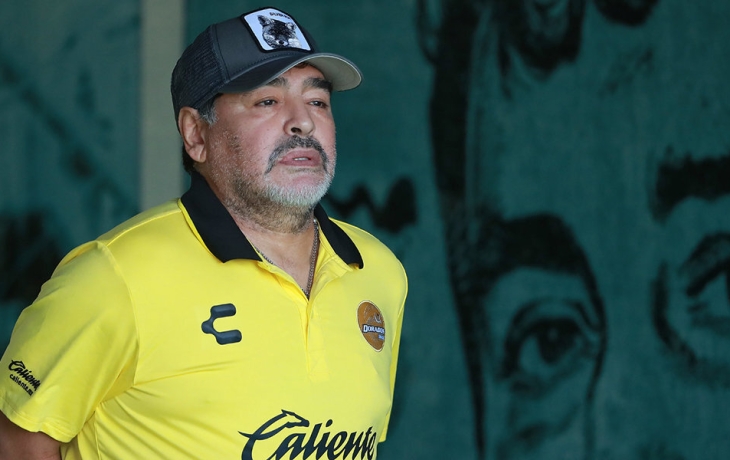 Марадона в течение нескольких часов находился в агонии перед смертью, заявил судмедэксперт