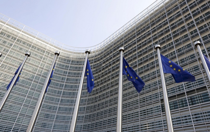 В Еврокомиссии отказались обсуждать слова Трампа о присоединении Гренландии