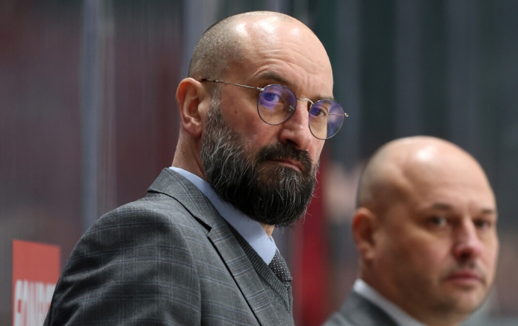 «Сами упустили инициативу, нахватав удалений». Тренер «Северстали» Козырев — о причинах поражения от СКА «Сами упустили инициативу, нахватав удалений». Тренер «Северстали» Козырев — о причинах поражения от СКА