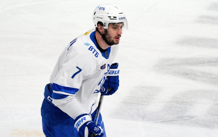 Хоккеист &laquo;Динамо&raquo; Джиошвили считает, что в неудачном старте сезона виноваты не только вратари, это коллективная ответственность