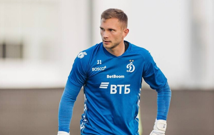 Вратарь «Динамо» Лещук: «Летом поеду в Ботсвану на сафари. Хочу увидеть, как кто‑то кого‑нибудь съест» Вратарь «Динамо» Лещук: «Летом поеду в Ботсвану на сафари. Хочу увидеть, как кто‑то кого‑нибудь съест»