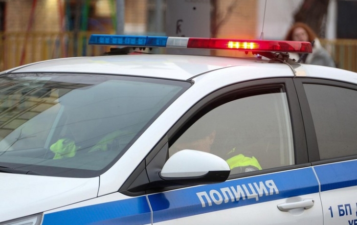 Юноша устроил серию поджогов полицейских машин в Архангельске