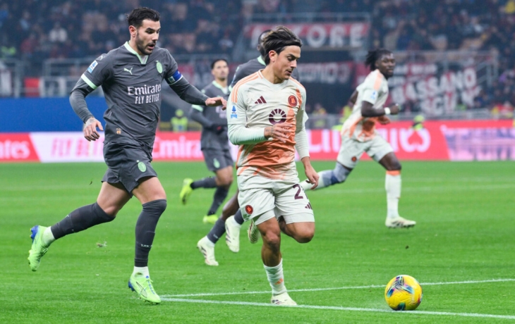 «Милан» сыграл вничью с «Ромой» в матче чемпионата Италии «Милан» сыграл вничью с «Ромой» в матче чемпионата Италии