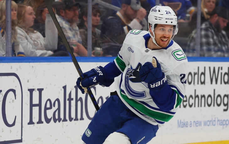 &laquo;Ванкувер&raquo; переиграл &laquo;Нэшвилл&raquo;, одержав третью победу подряд в НХЛ