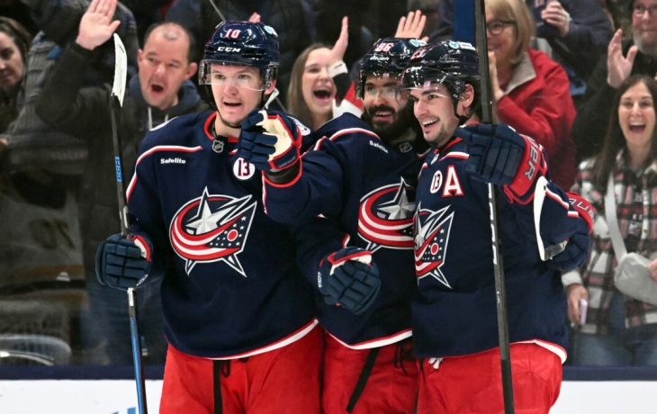 &laquo;Коламбус&raquo; в серии буллитов обыграл &laquo;Питтсбург&raquo; в матче НХЛ. Воронков и Марченко набрали по два очка