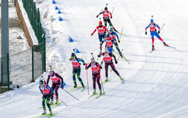 Кубок сильнейших спортсменов по биатлону: где смотреть прямую трансляцию женской индивидуальной гонки 18 февраля