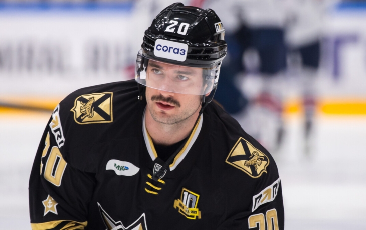 «Авангард» объявил о переходе канадского форварда Фьоре, обменянного из «Адмирала» «Авангард» объявил о переходе канадского форварда Фьоре, обменянного из «Адмирала»