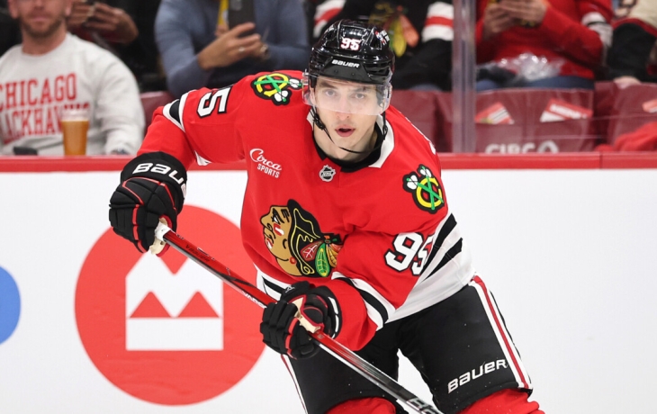 &laquo;Чикаго&raquo; переиграл &laquo;Лос‑Анджелес&raquo; в матче НХЛ, Михеев признан третьей звездой встречи