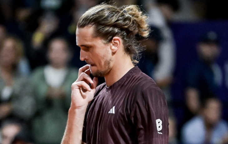 Зверев проиграл в четвертьфинале турнира в Рио‑де‑Жанейро Зверев проиграл в четвертьфинале турнира в Рио‑де‑Жанейро