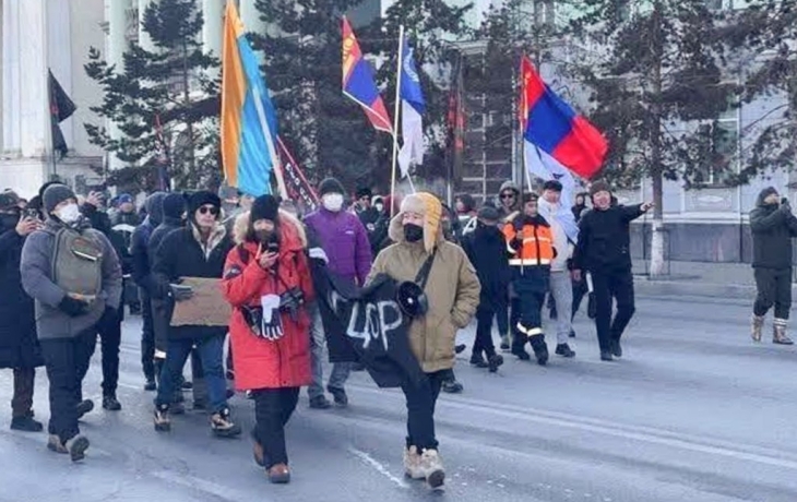 Протестующие заблокировали центральный проспект в столице Монголии