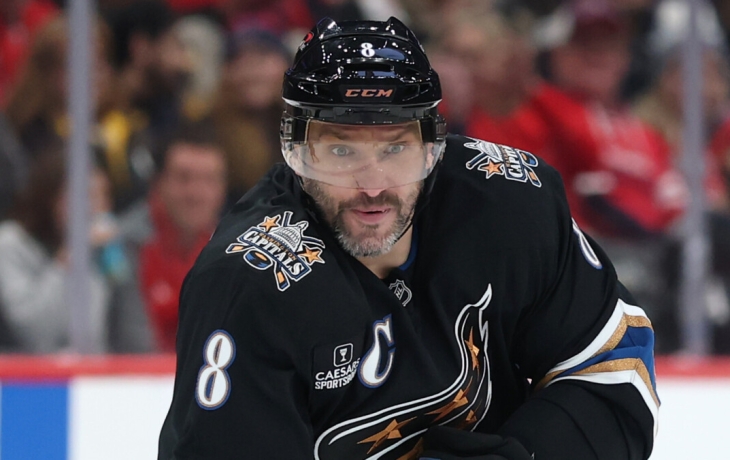 Овечкин вышел на 29 место по количеству матчей в НХЛ Овечкин вышел на 29 место по количеству матчей в НХЛ