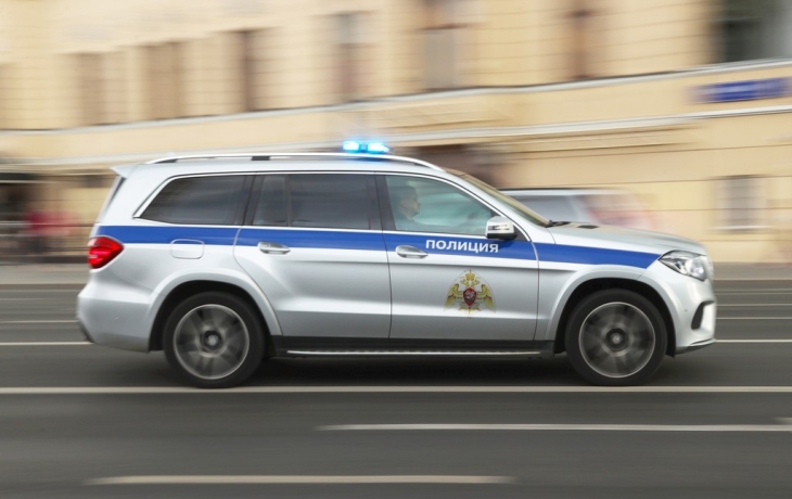 Осужденный за жестокое убийство мужчина набросился на подростка в автобусе