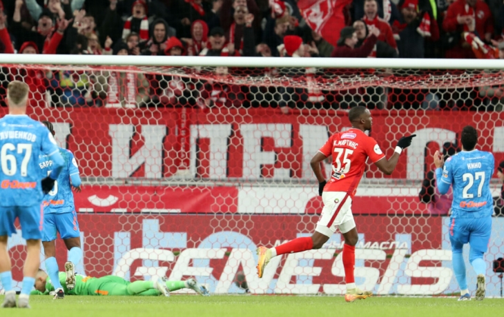 Мартинс &mdash; о победе над &laquo;Зенитом&raquo; при 40 тысячах болельщиков: &laquo;Фактически мы играли 12 на 11&raquo;