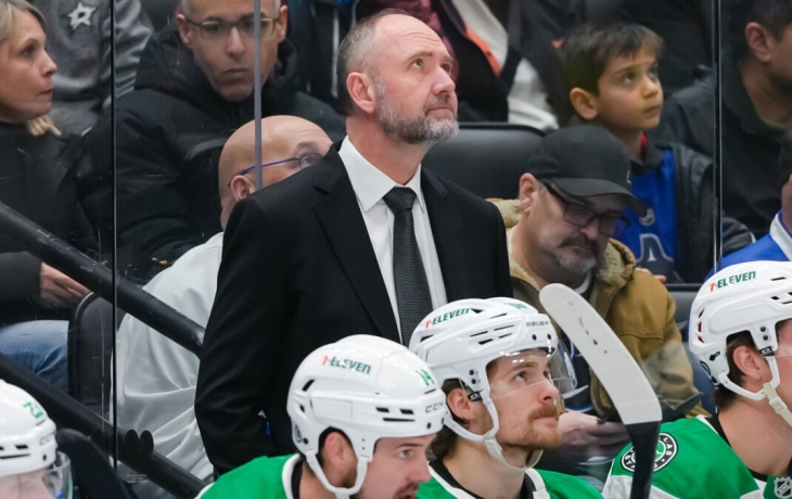 «Даллас» уступил «Нэшвиллу» в матче НХЛ, завершив регулярный сезон семью поражениями «Даллас» уступил «Нэшвиллу» в матче НХЛ, завершив регулярный сезон семью поражениями