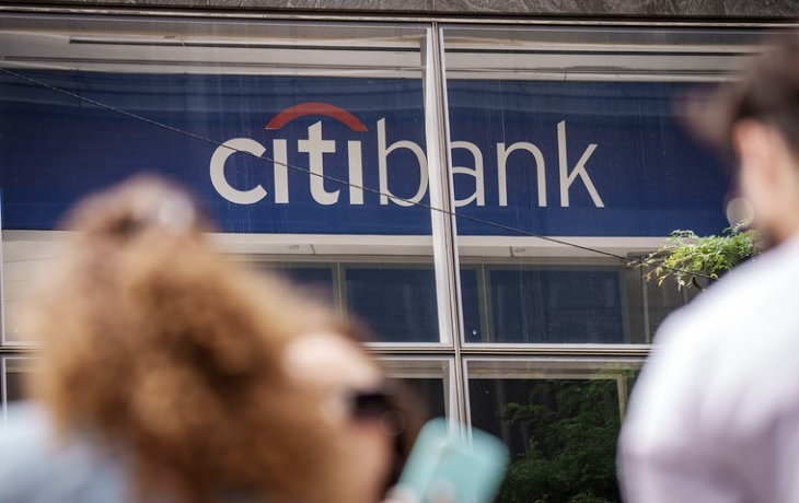 Россиянам объяснили, как США ослабляют свои санкции против РФ Россиянам объяснили, как США ослабляют свои санкции против РФ