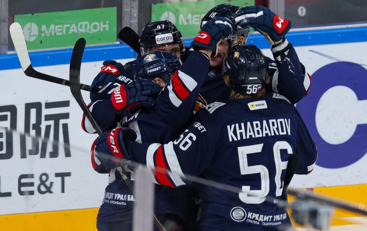 «Металлург» дома обыграл «Салават Юлаев» в матче КХЛ «Металлург» дома обыграл «Салават Юлаев» в матче КХЛ