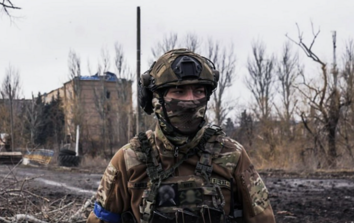 Боец ВСУ убил начальника за переговоры с ВС РФ Боец ВСУ убил начальника за переговоры с ВС РФ