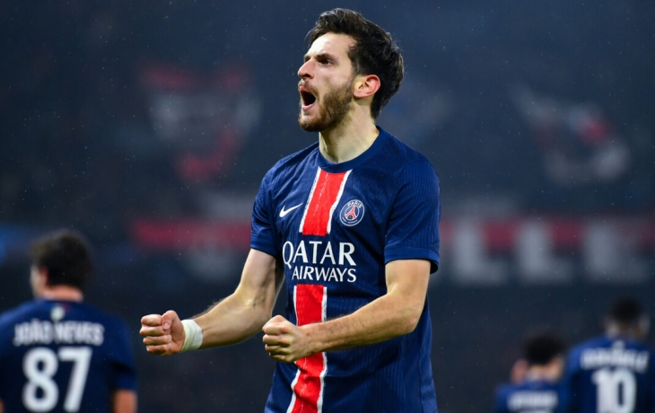 Главный тренер &laquo;ПСЖ&raquo; назвал Кварацхелию топовым футболистом